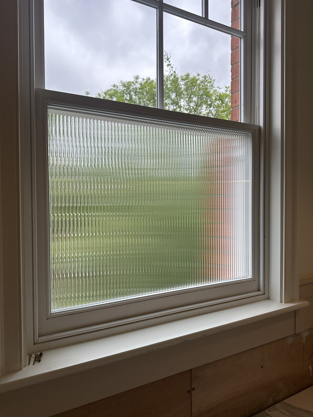 EVOKE® Reeded Window Film for Bathroom Privacy in Residential Homes