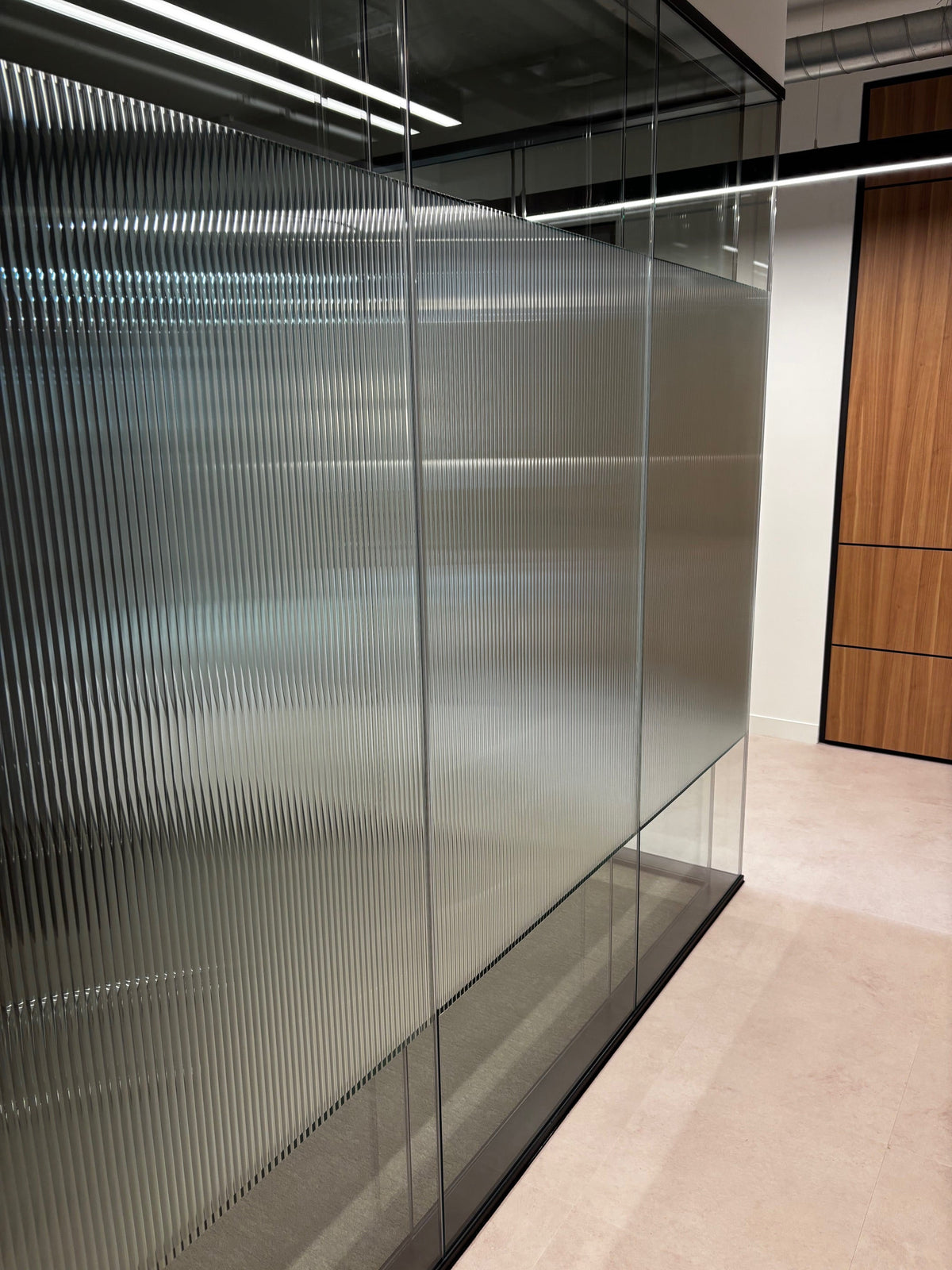 Evoke® Reeded Window Film