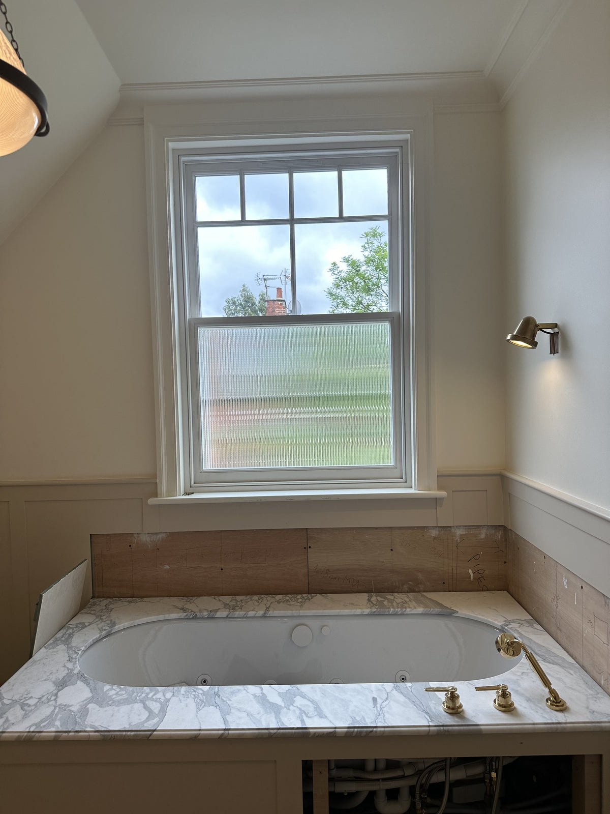 Evoke® Reeded Window Film