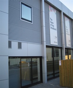 Medium Reflective Silver Window Film